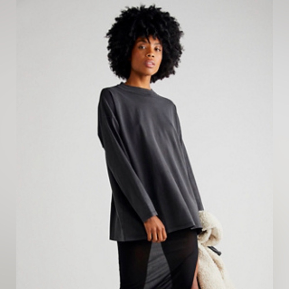 We The Free Be Free Tunic Black (S)